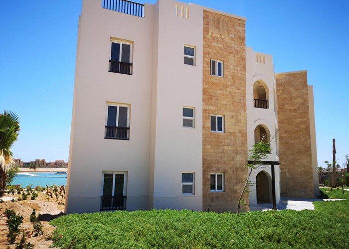 2BR Apartment with lagoon view -El Gouna - 6